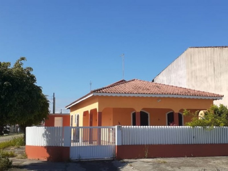 Casa com piscina