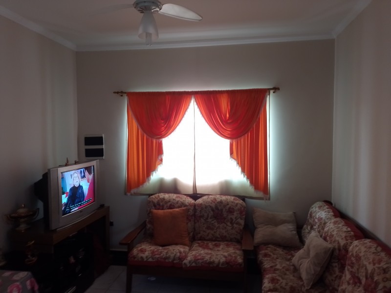 LINDA CASA GEMINADA JD. JAMAICA